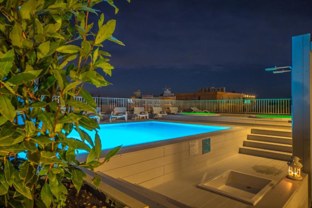 Ciccio Hotel Мизано-Адриатико Экстерьер фото